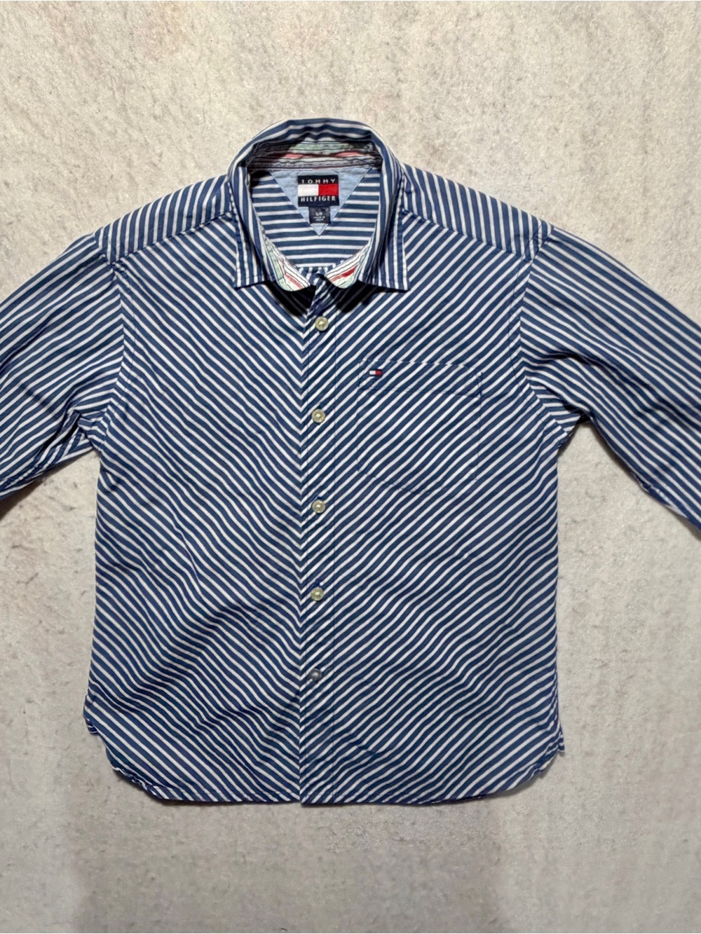 TOMMY HILFIGER BOYS BLUE WHITE MULTI DIRECTIONAL STRIPE SHIRT SIZE S EUC